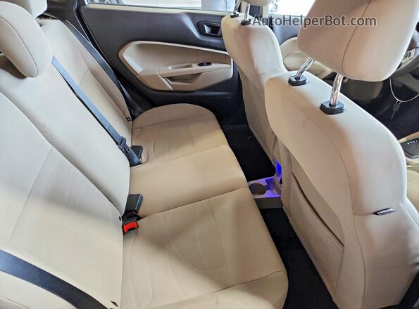 3FADP4BJXJM104977 2018 FORD FIESTA White Rear seats view