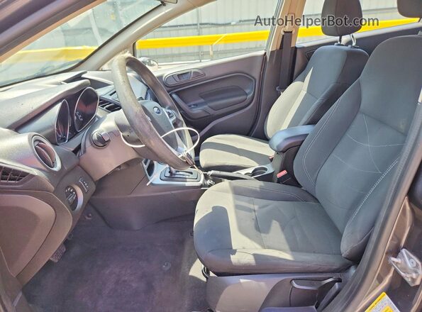 3FADP4BJXJM136411 2018 FORD FIESTA Gray წინა სალონის ხედი