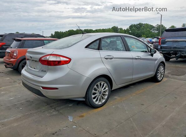 3FADP4CJ5JM117666 2018 FORD FIESTA Silver Trasero derecho