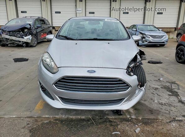 3FADP4CJ5JM117666 2018 FORD FIESTA Silver Vista frontal