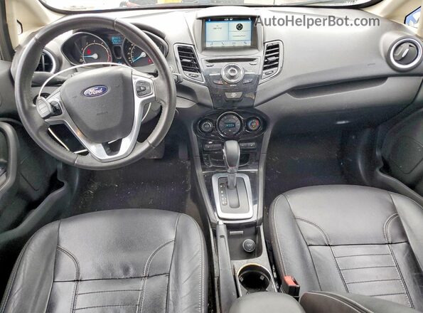 3FADP4CJ5JM117666 2018 FORD FIESTA Silver Vista del salpicadero