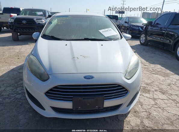 3FADP4EJ0KM158012 2019 FORD FIESTA White Widok zestawu wskaźników