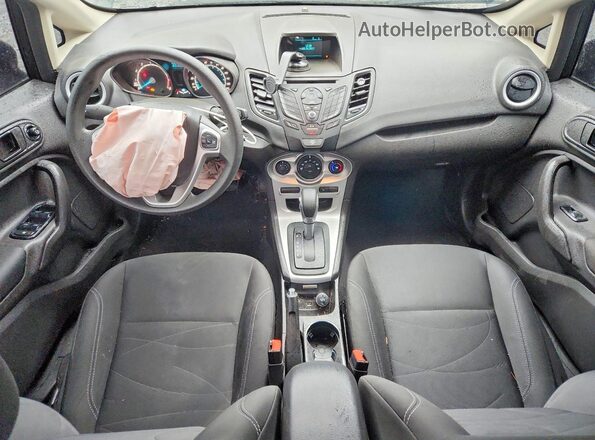 3FADP4EJ1HM140496 2017 FORD FIESTA Black Widok deski rozdzielczej