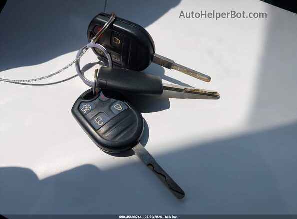 3FADP4EJ1JM127530 2018 FORD FIESTA Серебряный Вид панели приборов