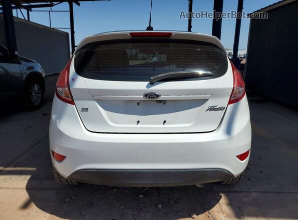 3FADP4EJ1KM134172 2019 FORD FIESTA White უკანა ხედი