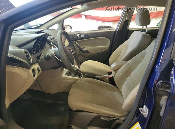 3FADP4EJ2GM204804 2016 FORD FIESTA Синий Вид салона спереди