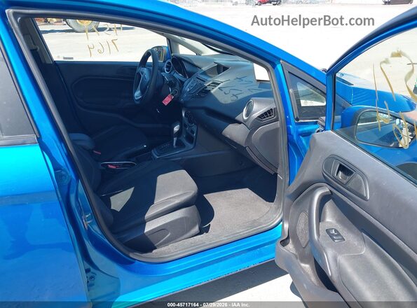 3FADP4EJ2HM158389 2017 FORD FIESTA Blue წინა სალონის ხედი