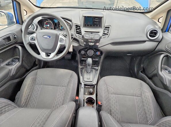 3FADP4EJ2KM114707 2019 FORD FIESTA Blue Dashboard view