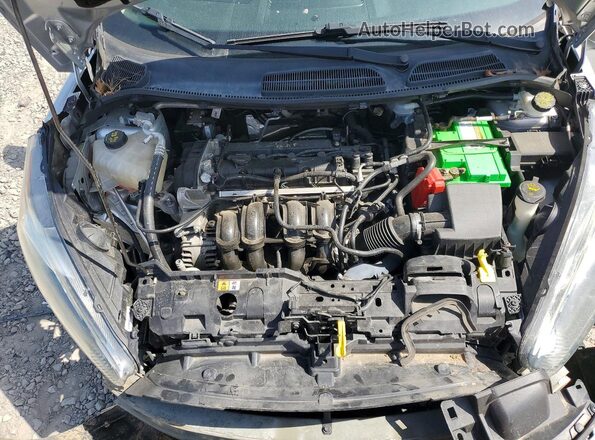 3FADP4EJ2KM126369 2019 FORD FIESTA Серебряный Вид задней части салона