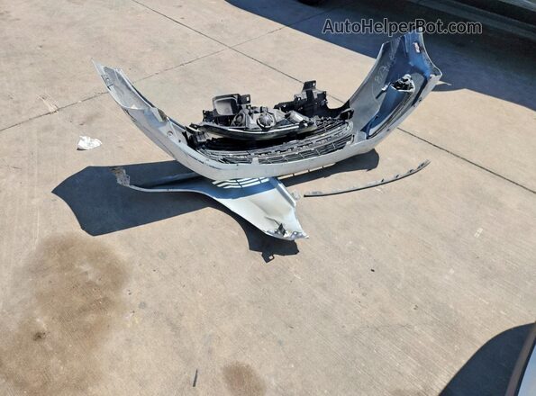 3FADP4EJ2KM150655 2019 FORD FIESTA White Engine compartment view