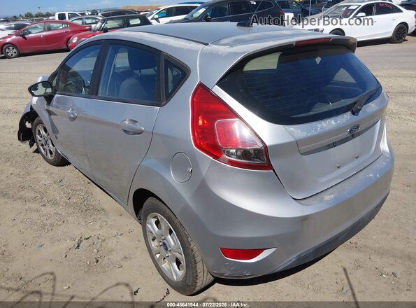 3FADP4EJ3GM207226 2016 FORD FIESTA Серебряный Задняя левая четверть