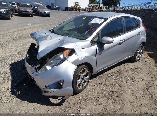 3FADP4EJ3GM207226 2016 FORD FIESTA Серебряный Передняя левая четверть