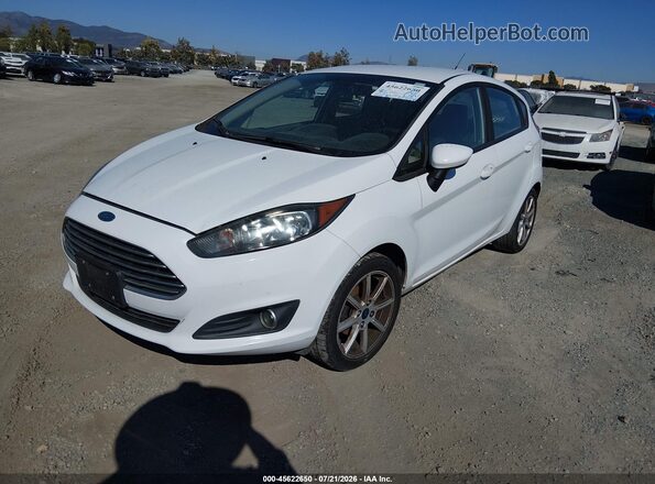 3FADP4EJ3HM170261 2017 FORD FIESTA White Vista tres cuartos delantera izquierda