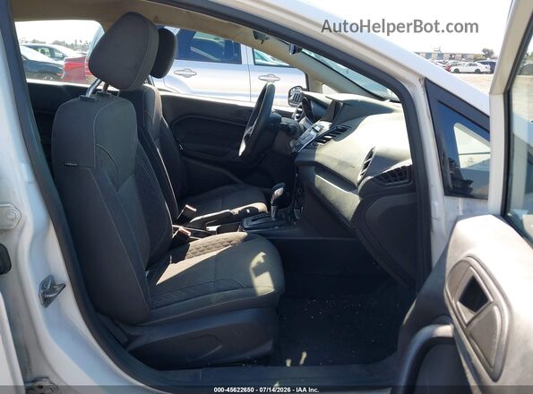 3FADP4EJ3HM170261 2017 FORD FIESTA White Vista interior delantera