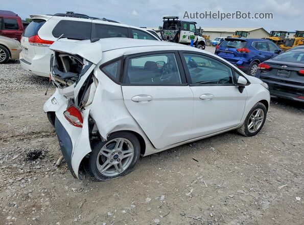 3FADP4EJ3JM103312 2018 FORD FIESTA White Tył prawy