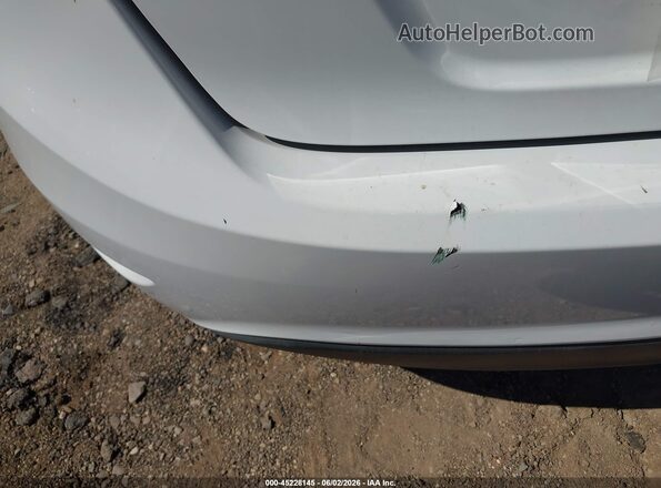3FADP4EJ3JM118814 2018 FORD FIESTA White Vista frontal