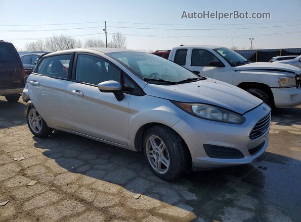 3FADP4EJ3JM127500 2018 FORD FIESTA Silver Przód prawy