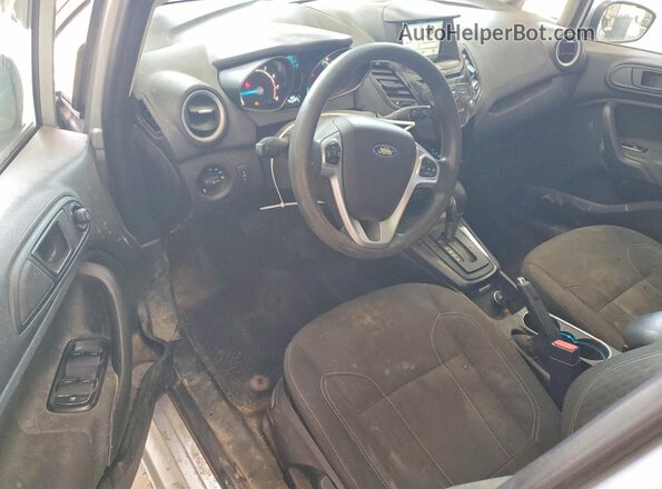 3FADP4EJ3KM106728 2019 FORD FIESTA Silver Widok deski rozdzielczej