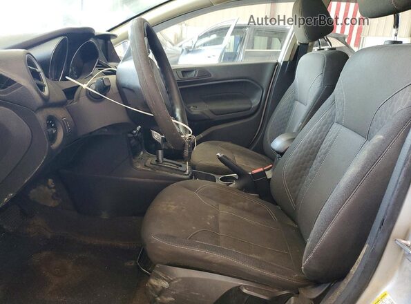 3FADP4EJ3KM106728 2019 FORD FIESTA Silver Widok wnętrza z przodu