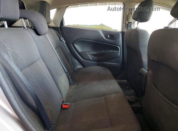 3FADP4EJ3KM106728 2019 FORD FIESTA Silver Widok tylnych siedzeń