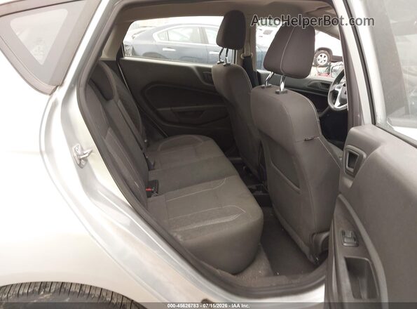 3FADP4EJ4JM128509 2018 FORD FIESTA Silver Вид наклейки з VIN-кодом