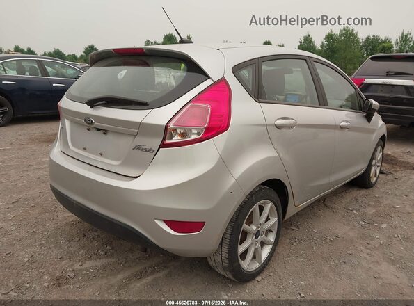 3FADP4EJ4JM128509 2018 FORD FIESTA Silver Задня права чверть