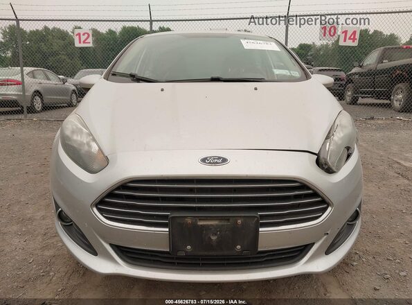 3FADP4EJ4JM128509 2018 FORD FIESTA Silver Вид щитка приладів