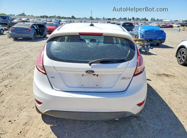 3FADP4EJ5JM115610 2018 FORD FIESTA White Widok z tyłu