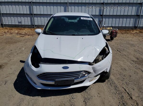 3FADP4EJ5JM115610 2018 FORD FIESTA White Widok z przodu