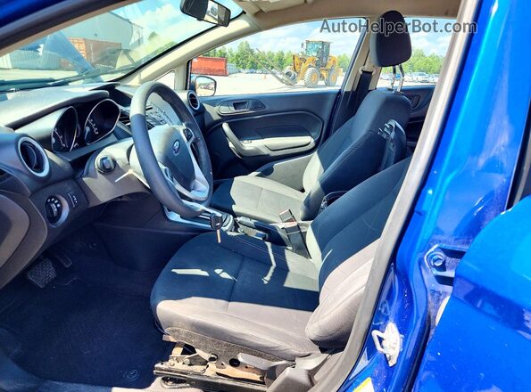 3FADP4EJ5JM147621 2018 FORD FIESTA Blue Widok wnętrza z przodu