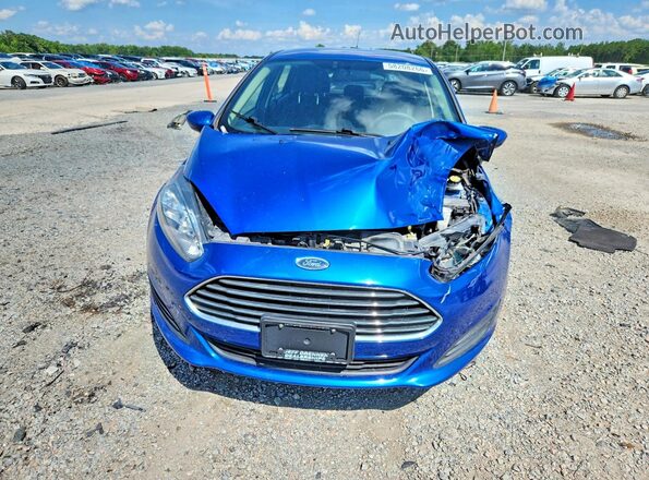 3FADP4EJ5JM147621 2018 FORD FIESTA Blue Widok z przodu