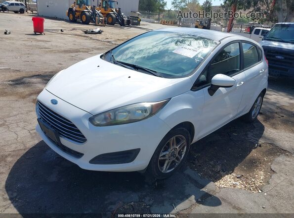 3FADP4EJ6JM123845 2018 FORD FIESTA White Front left