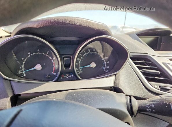 3FADP4EJ6JM135025 2018 FORD FIESTA Black Vista del cuadro de instrumentos