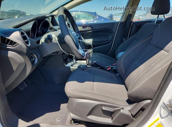 3FADP4EJ6JM135235 2018 FORD FIESTA White Սալոնի դիմացի տեսք
