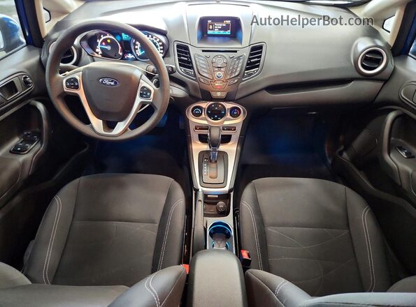 3FADP4EJ7JM117231 2018 FORD FIESTA Blue Առջևի վահանակի տեսք