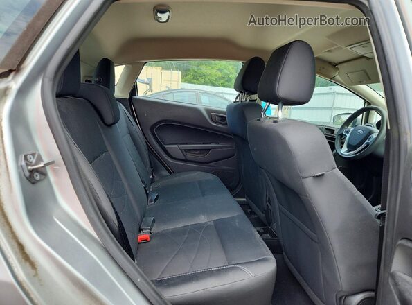 3FADP4EJ7KM158637 2019 FORD FIESTA Silver უკანა სავარძლების ხედი