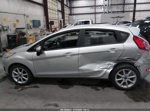 3FADP4EJ8HM136378 2017 FORD FIESTA Silver 360 interior view