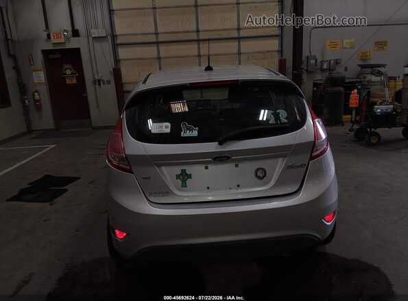 3FADP4EJ8HM136378 2017 FORD FIESTA Silver 