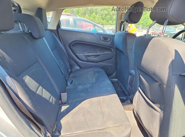 3FADP4EJ8KM129096 2019 FORD FIESTA Silver უკანა სავარძლების ხედი