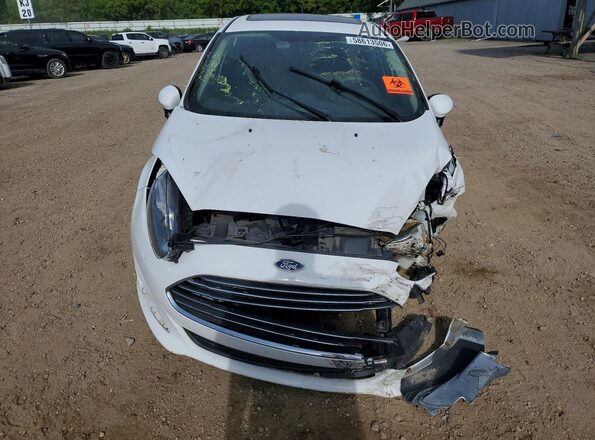 3FADP4EJ8KM146142 2019 FORD FIESTA White Widok z przodu