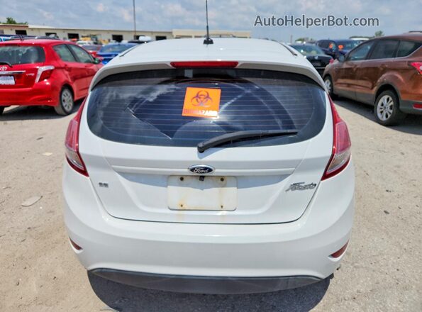 3FADP4EJ9GM144214 2016 FORD FIESTA White უკანა ხედი