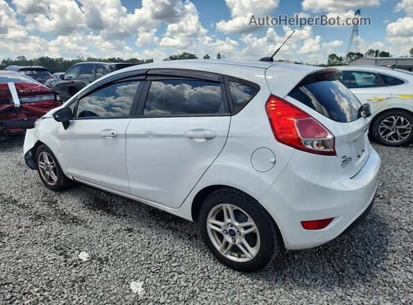 3FADP4EJ9HM146546 2017 FORD FIESTA White Trasero izquierdo