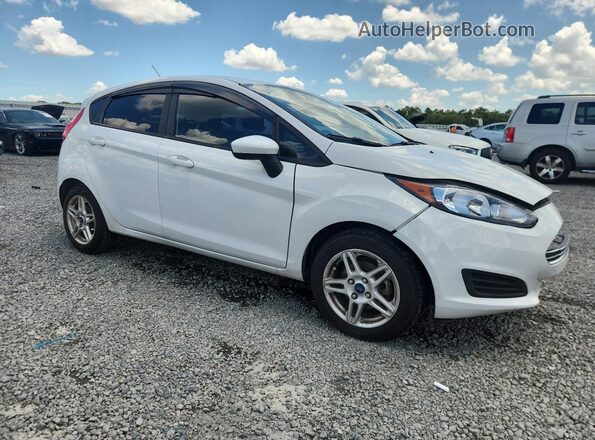 3FADP4EJ9HM146546 2017 FORD FIESTA White Delantero derecho