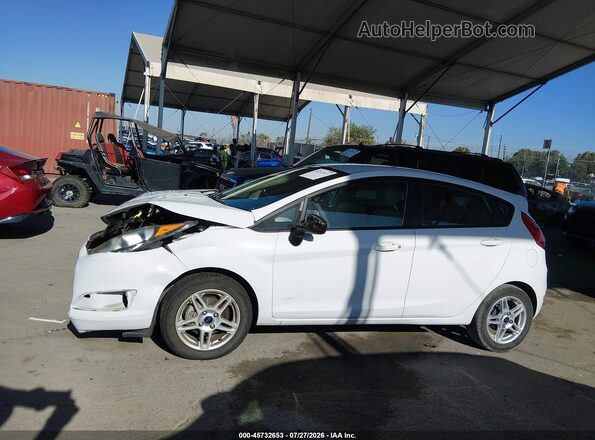 3FADP4EJ9HM153495 2017 FORD FIESTA White Vista interior trasera