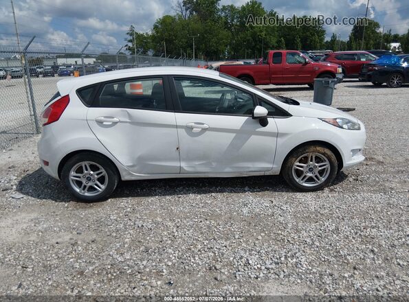 3FADP4EJ9KM113618 2019 FORD FIESTA Белый Панорамный вид салона 360°