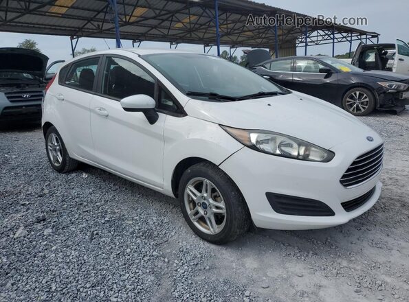 3FADP4EJXHM118609 2017 FORD FIESTA White Przód prawy