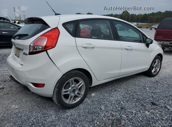 3FADP4EJXHM118609 2017 FORD FIESTA White Tył prawy