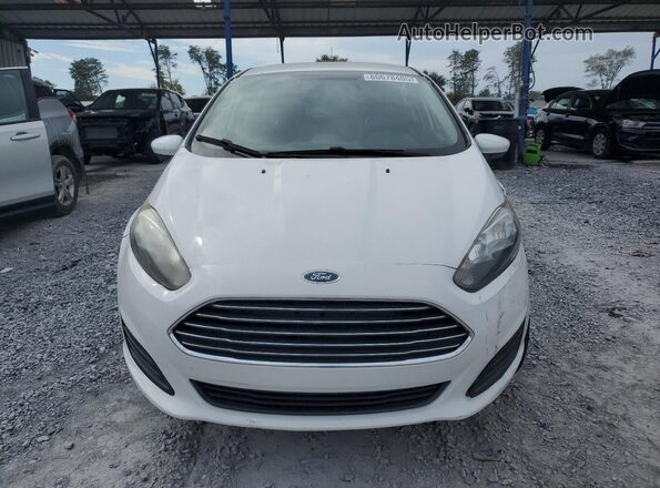 3FADP4EJXHM118609 2017 FORD FIESTA White Widok z przodu