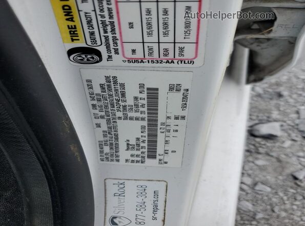 3FADP4EJXHM118609 2017 FORD FIESTA White Widok komory silnika