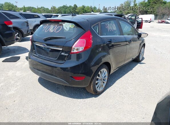 3FADP4FJ1JM144715 2018 FORD FIESTA Черный Задняя правая четверть